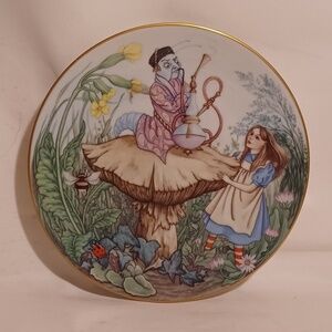 1981 Boyer LIMOGES Alice In Wonderland Collector Plate Alice & The Caterpillar